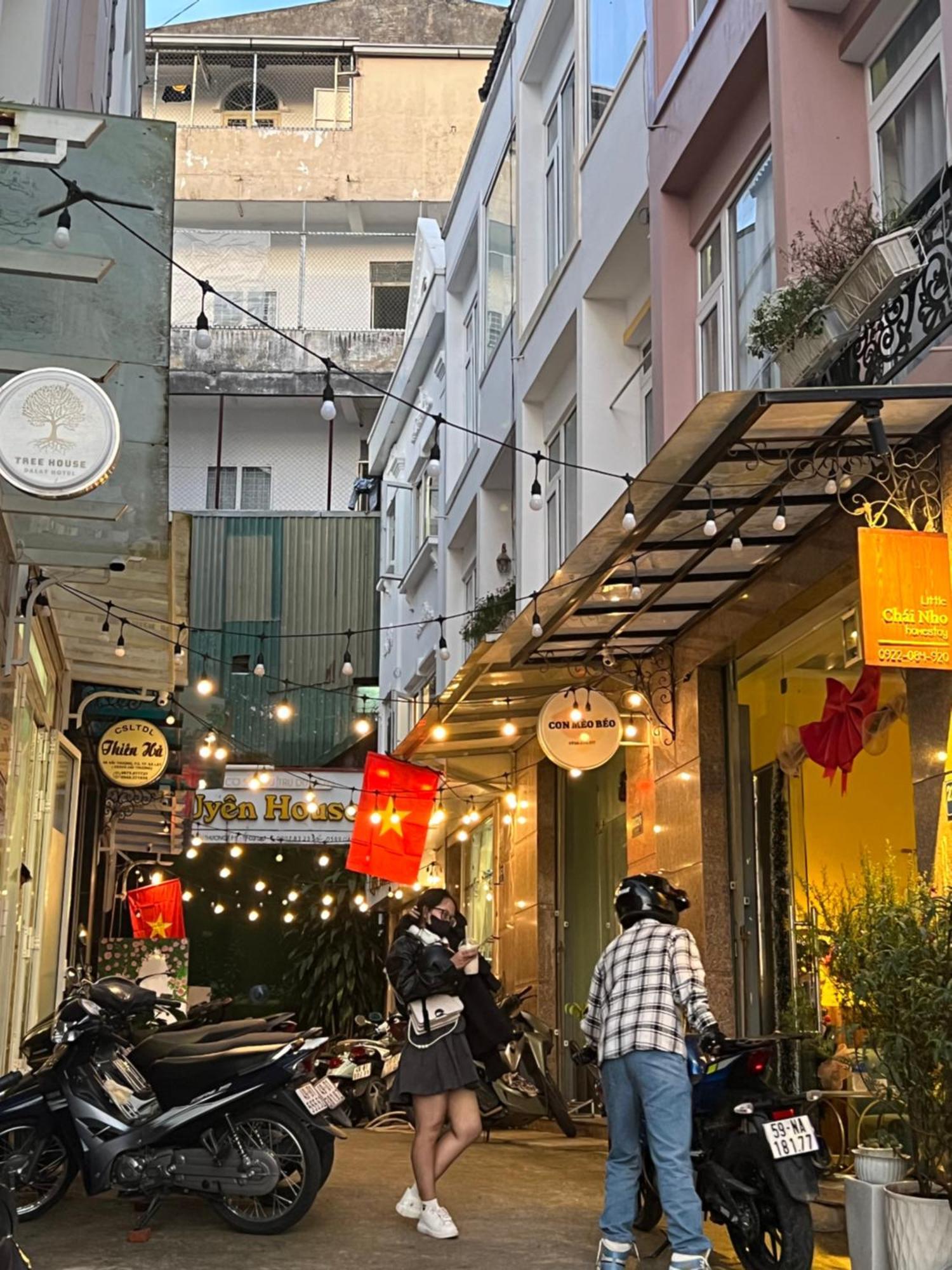 Con Meo Beo Hotel Da Lat Exterior foto