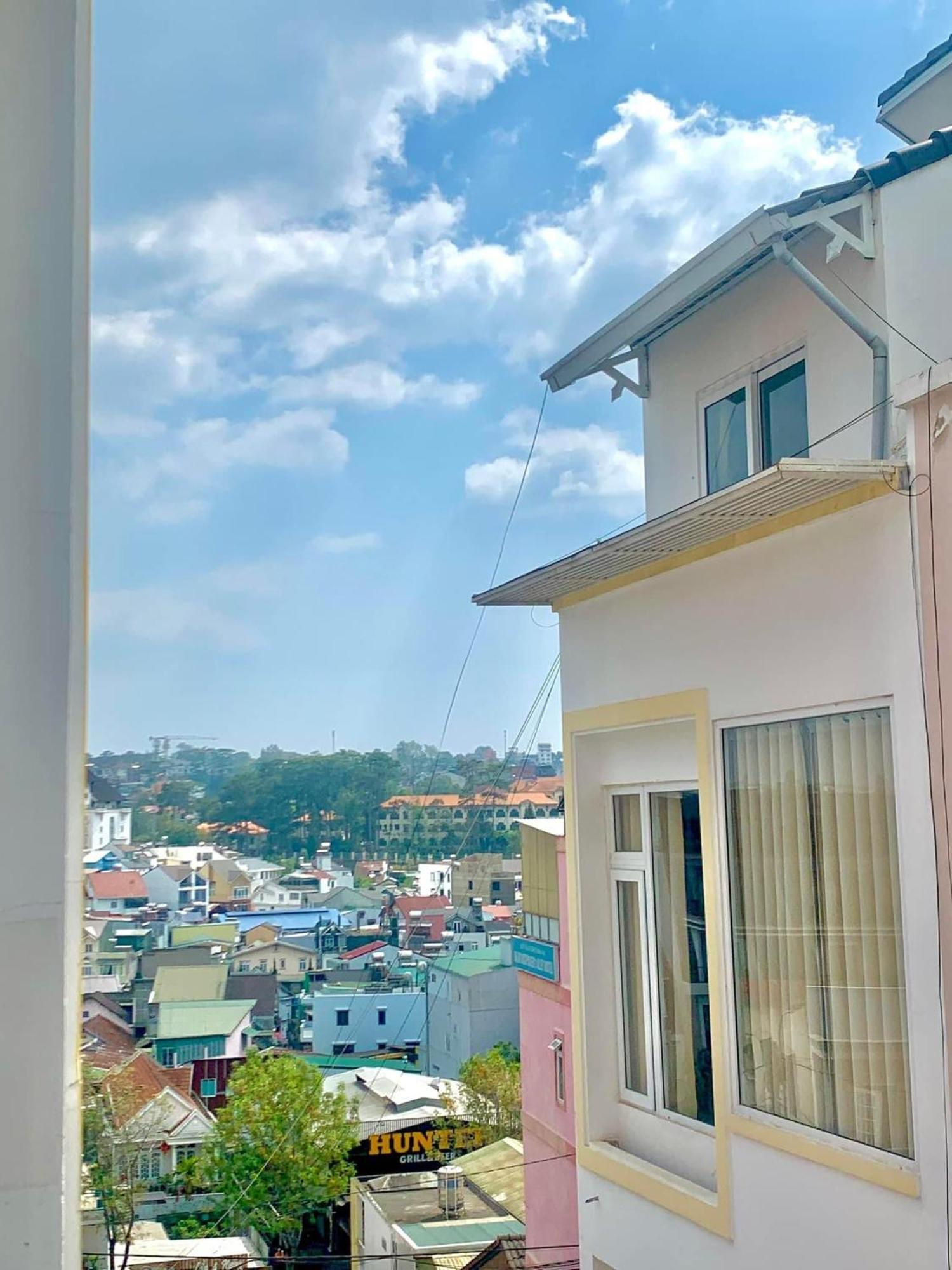 Con Meo Beo Hotel Da Lat Exterior foto